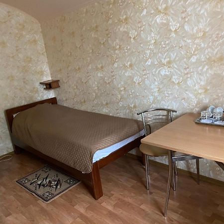 Гостинний Маєток Hotel Mila Kültér fotó