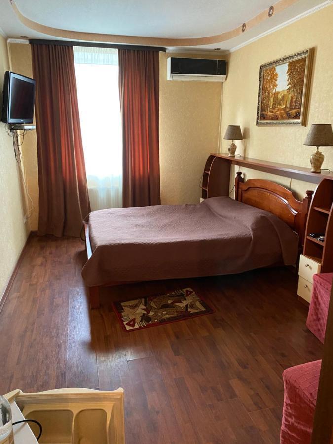 Гостинний Маєток Hotel Mila Kültér fotó